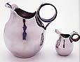 horn & pewter jugs